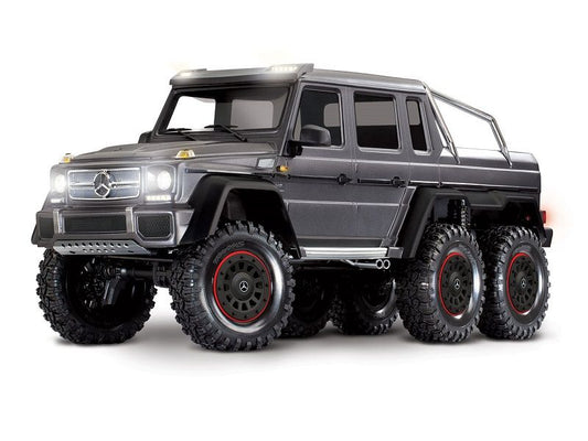 Traxxas TRX-6 Mercedes Benz G63 AMG 6x6 silber mit LED Beleuchtung RTR Brushed ohne Akku/Lader_Artexio