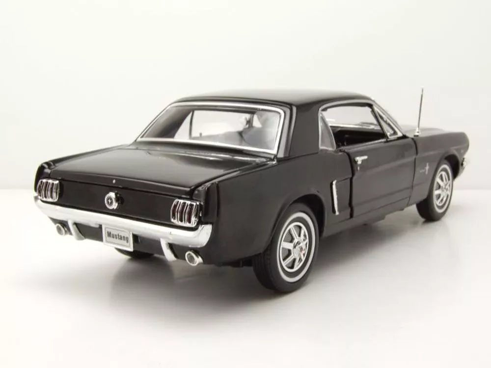 Welly Ford Mustang Coupe 1964 - Black 1:18 model - Artexio
